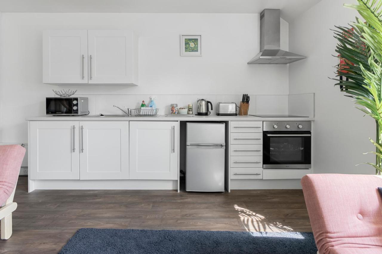 Exeter City Centre Apartments Baxter Apartment Екстер'єр фото