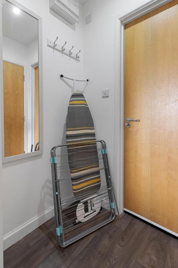 Exeter City Centre Apartments Baxter Apartment Екстер'єр фото